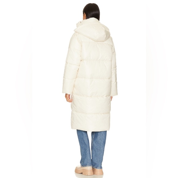NWOT- L'Academie Marlon Puffer Coat in Ivory- Size Small - Picture 4 of 7